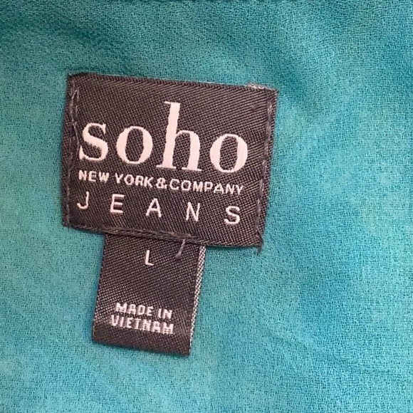 NY&C Cold Shoulder Top - Picture 4 of 7